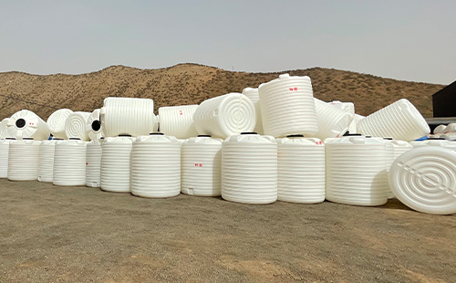 万科华洁合作塑料桶：女神节特别关注，支持女性在各行各业绽放光彩