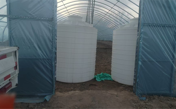 合作塑料大桶交付成功