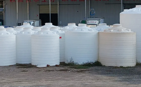 现代物流储存的基石：合作塑料桶批发采购决策与行业应用全景解析