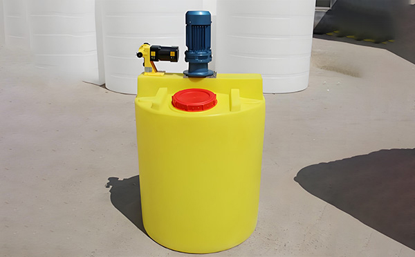 合作加药桶定制选型要点与行业应用技术指南